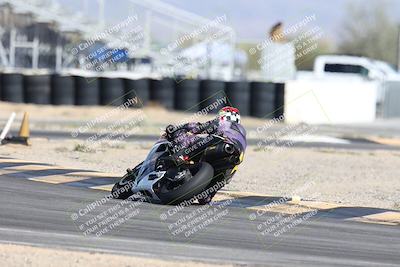 media/Nov-16-2025-Race Pace (Sun) [[8c5fa54630]]/Non Verified Riders (1st 20 Minutes)/4-Turn 16 (1116am)/